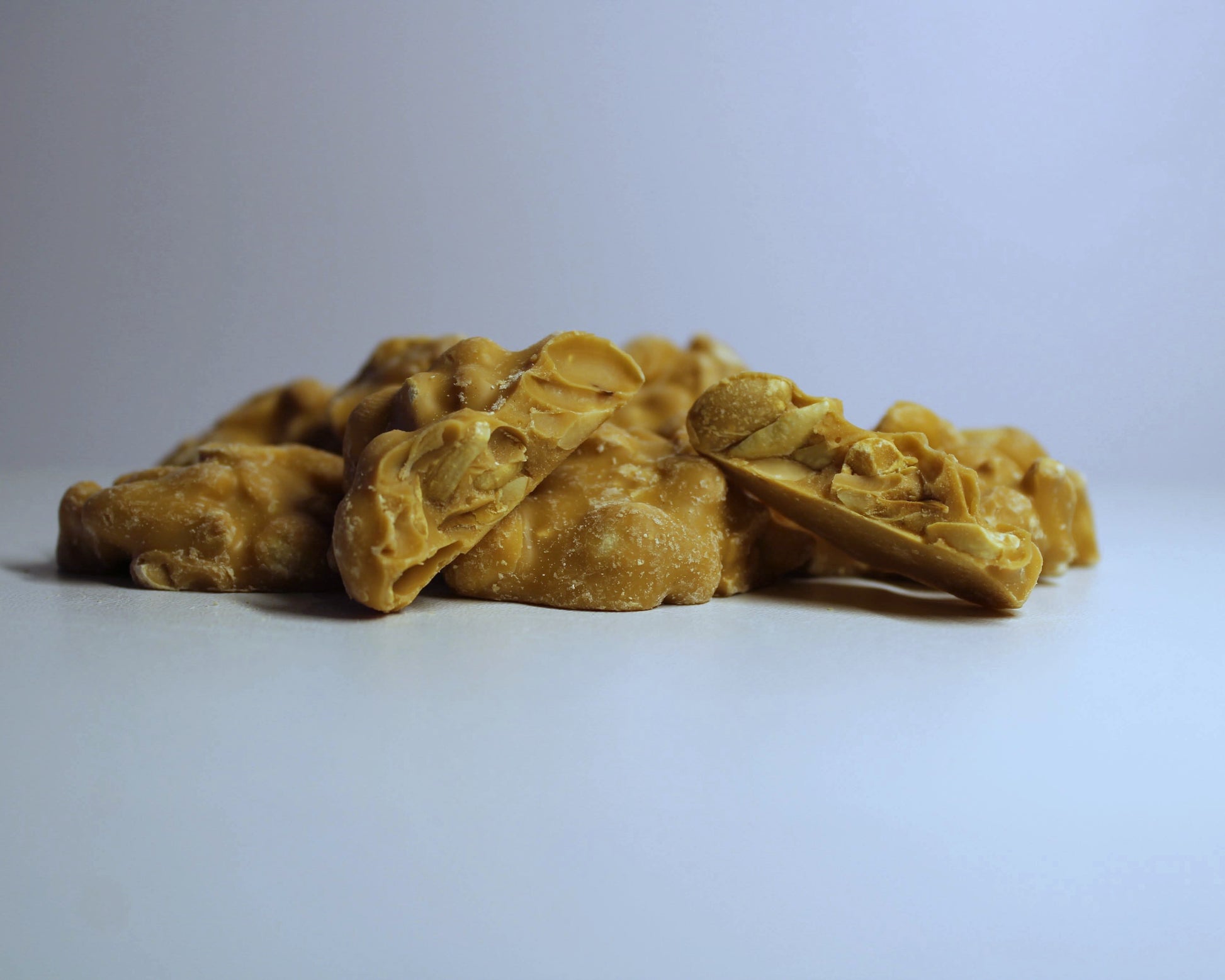 Cacahuètes au caramel beurre salé enrobé de chocolat 50G